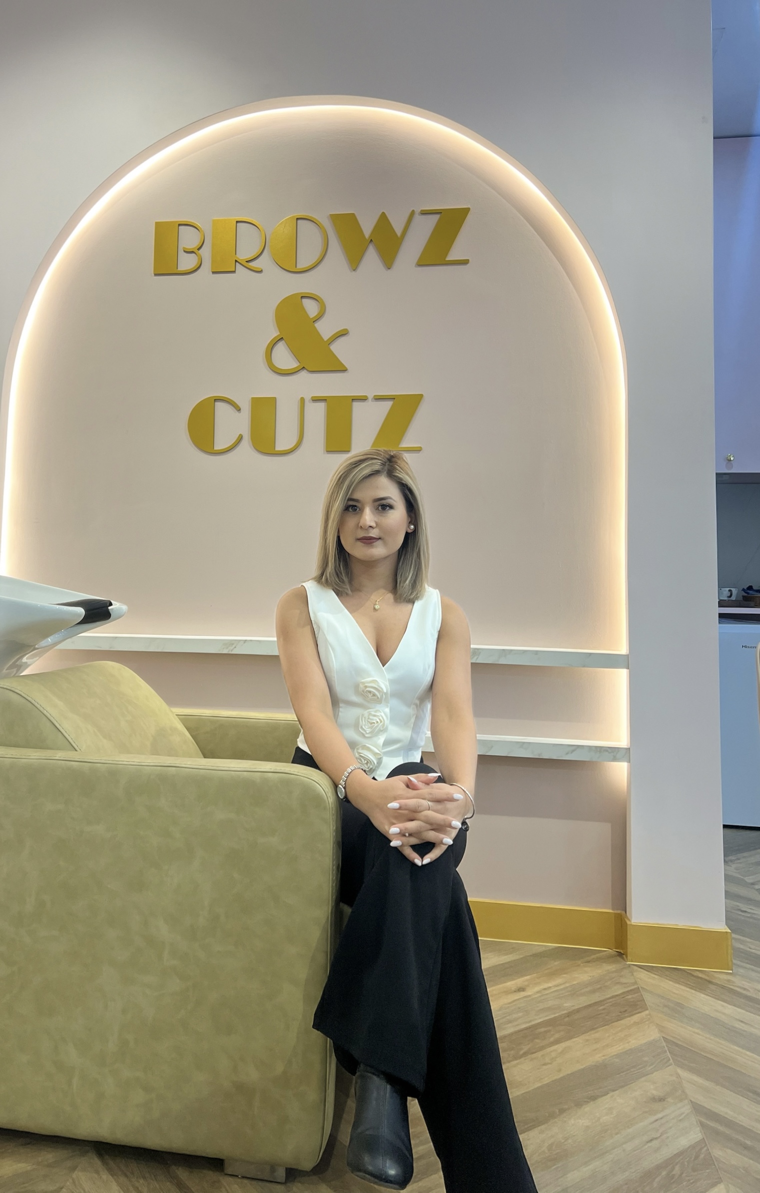 Shraddha – Owner of Browz & Cutz